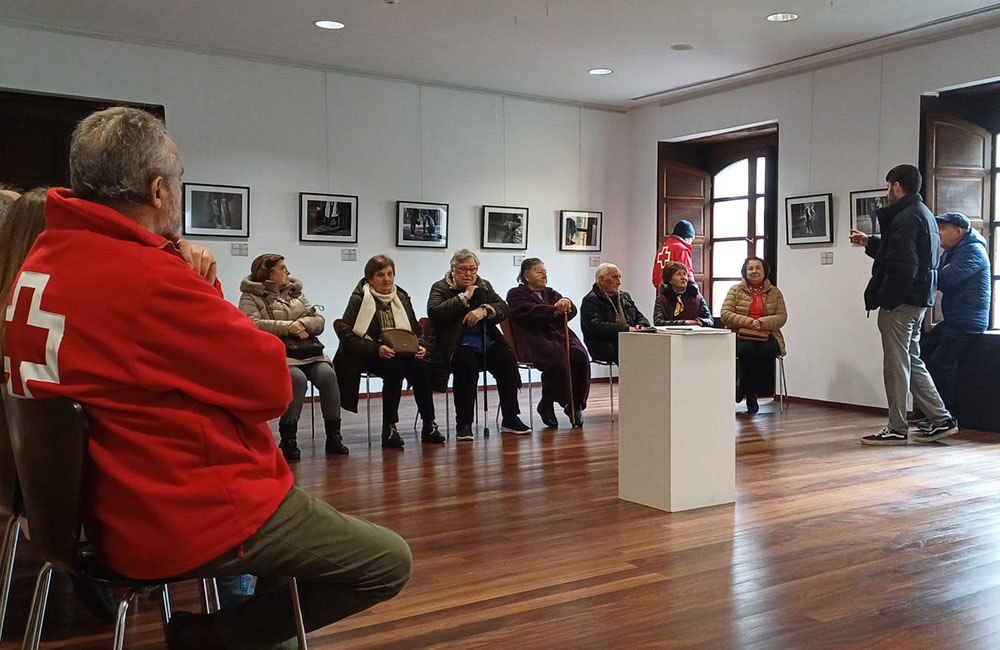 Cruz Roja Exposición Cacabelos